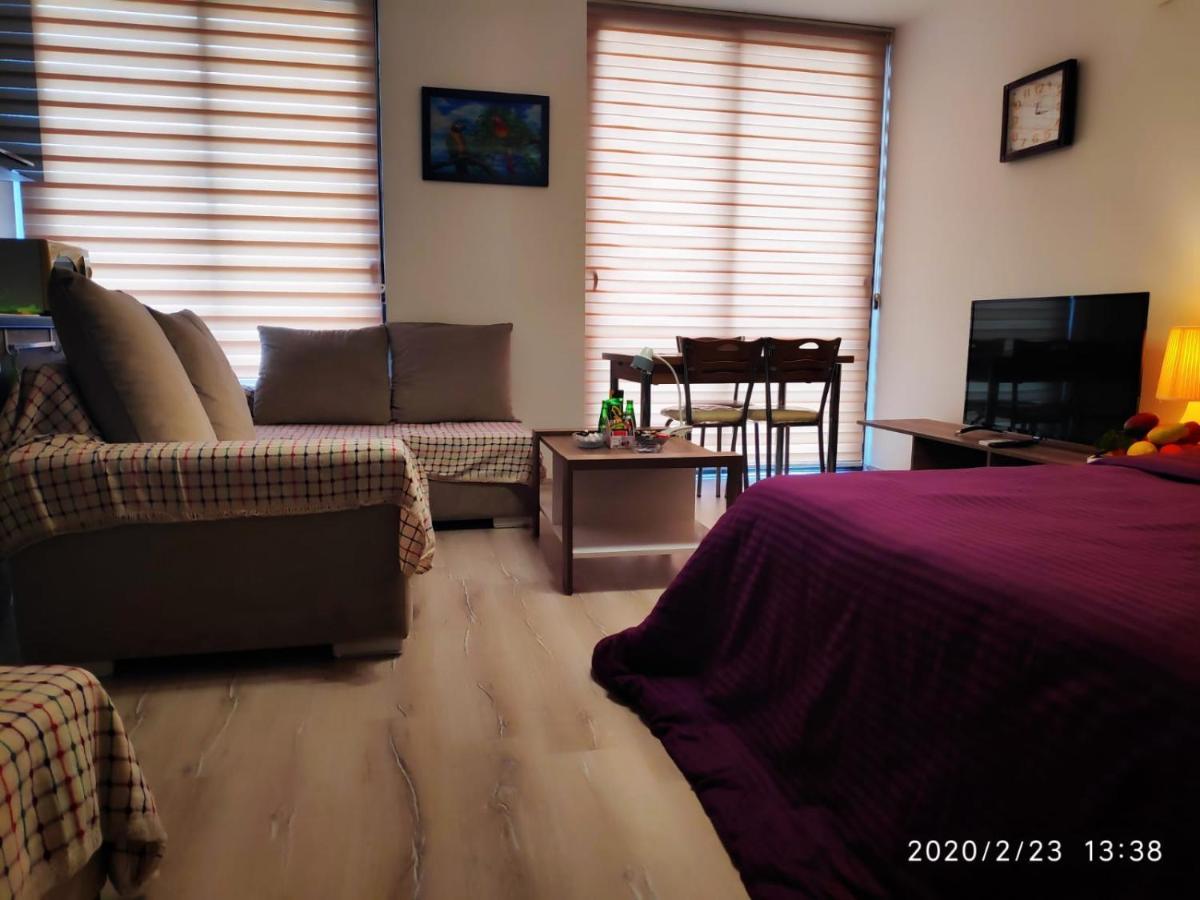 Uptown Holiday App & Pool Daily Rental Contactless Check In & Check Out Famagusta  Exterior photo